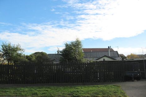 Photo of property in 70 Blake Street, New Brighton, Christchurch, 8061