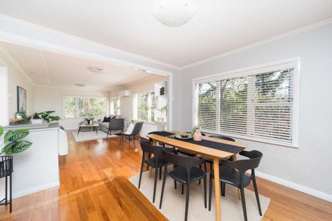 Photo of property in 140 Aokautere Drive, Fitzherbert, Palmerston North, 4410