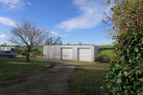 Photo of property in 1099 Junction Road, Egmont Village, New Plymouth, 4372