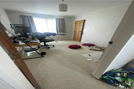 Photo of property in 75u3 Delhi Crescent, Khandallah, Wellington, 6035