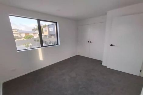 Photo of property in 4/13 Grove Lane, Pakuranga, Auckland, 2010