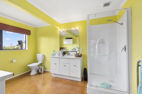 Photo of property in 16 Virginia Grove, Brooklyn, Wellington, 6021