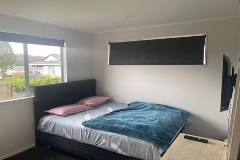 Photo of property in 2/77 Luanda Drive, Ranui, Auckland, 0612