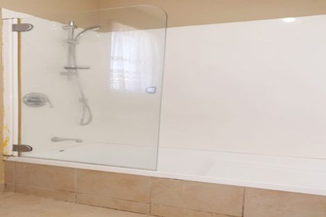 Photo of property in 105 Sycamore Drive, Sunnynook, Auckland, 0620