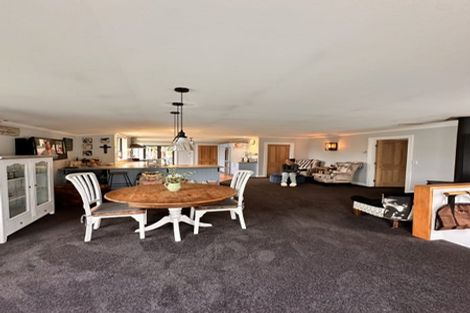 Photo of property in 11 Dickson Street, Macandrew Bay, Dunedin, 9014