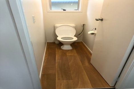 Photo of property in 42 Pisces Road, Glen Eden, Auckland, 0602