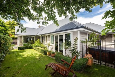 Photo of property in 1 Brookfield Drive, Northwood, Christchurch, 8051