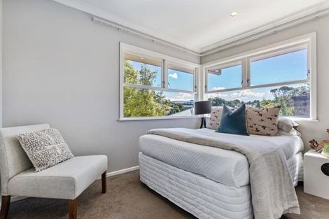 Photo of property in 64 Marlborough Avenue, Glenfield, Auckland, 0629