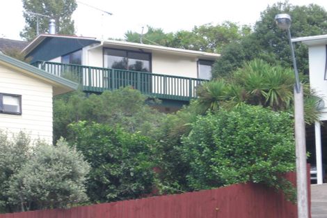 Photo of property in 1/19 Randal Place, Bayview, Auckland, 0629