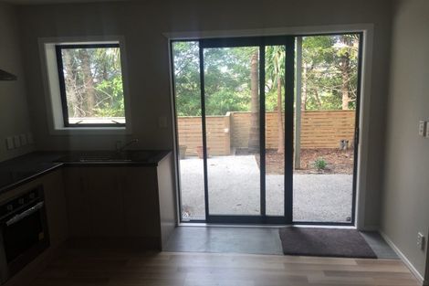 Photo of property in 24 Heaton Grove, Chatswood, Auckland, 0626