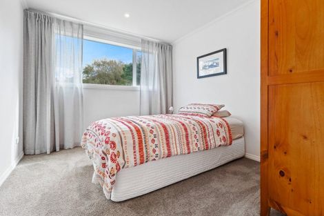 Photo of property in 252 Okura River Road, Long Bay, Albany, 0792