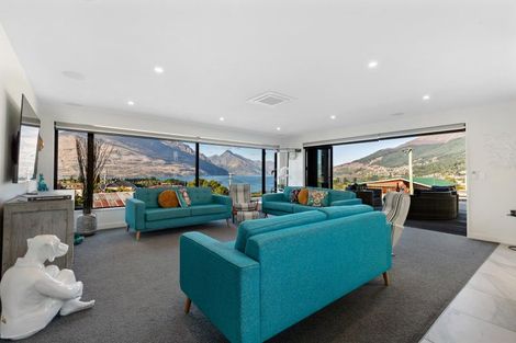 Photo of property in 3 Panorama Place, Queenstown, 9300