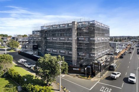 Photo of property in 304/110 Kitchener Road, Milford, Auckland, 0620