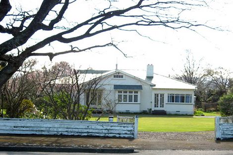 Photo of property in 16 Main Street, Greytown, 5712