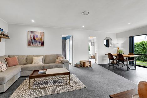 Photo of property in 3 Puriri Street, Inglewood, 4330