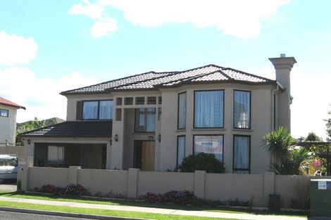 Photo of property in 38 Harbour View Road, Te Atatu Peninsula, Auckland, 0610