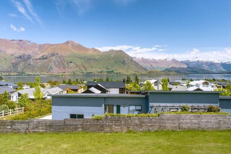 Photo of property in 49 Forest Heights, Wanaka, 9305