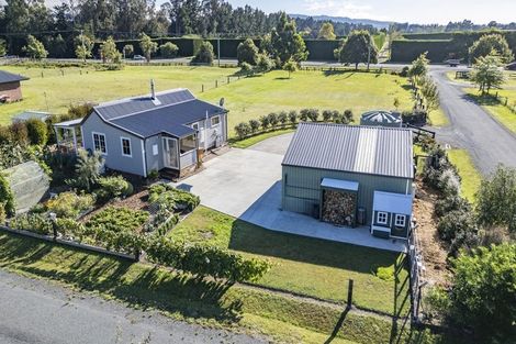 Photo of property in 3/3 Ashworths Road, Amberley, 7481