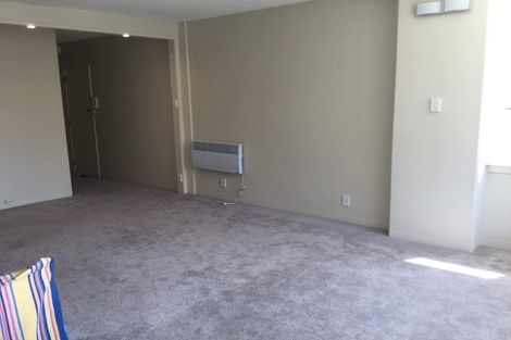 Photo of property in Jerningham Apartments, 20 Oriental Terrace, Oriental Bay, Wellington, 6011