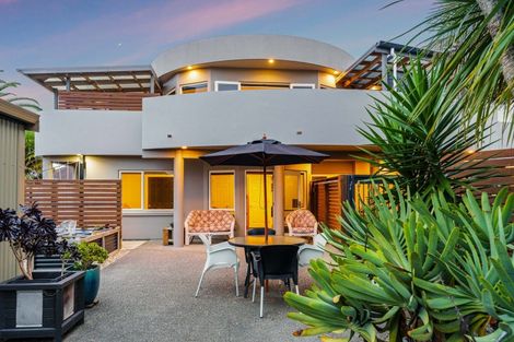 Photo of property in 15 Seychelles Drive, Papamoa Beach, Papamoa, 3118