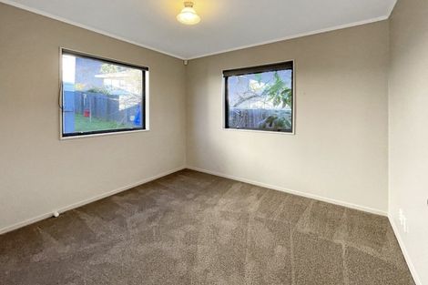 Photo of property in 8 Kopu Place, Clendon Park, Auckland, 2103