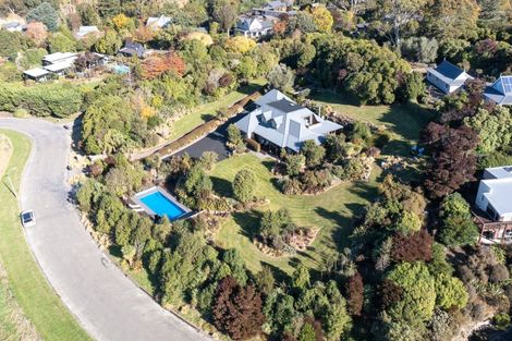Photo of property in 23a Hyndhope Road, Kennedys Bush, Christchurch, 8025