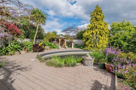 Photo of property in 4a Rewarewa Crescent, Waikanae, 5036