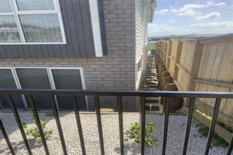 Photo of property in 32 Lime Hill Rise, Flat Bush, Auckland, 2019
