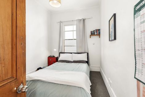 Photo of property in 27 Nairn Street, Mount Cook, Wellington, 6011