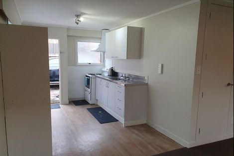 Photo of property in 5/19 Milton Road, Orewa, 0931