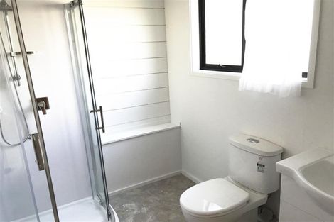 Photo of property in 4 Redwing Street, Browns Bay, Auckland, 0630