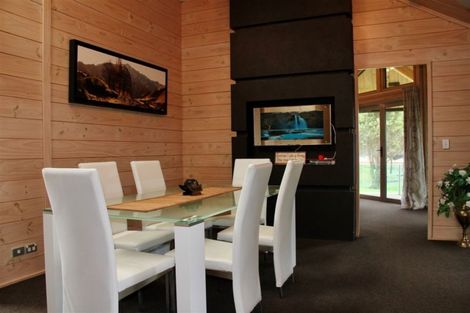 Photo of property in 1 Leeward Drive, Whitianga, 3510