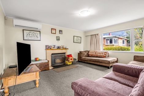 Photo of property in 27 Island View Road, Western Heights, Rotorua, 3015