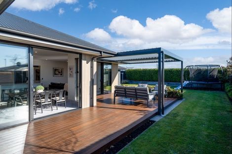 Photo of property in 11 Minorca Lane, Burwood, Christchurch, 8083