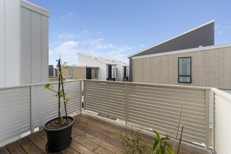 Photo of property in 17 Kamahi Place, Paraparaumu, 5032