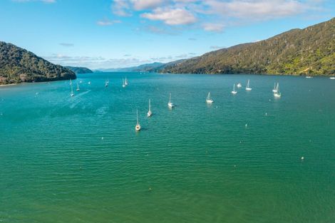 Photo of property in 12 Tirimoana Terrace, Anakiwa, Picton, 7281