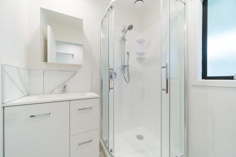 Photo of property in 2 Peter Hall Drive, Kelvin Grove, Palmerston North, 4414