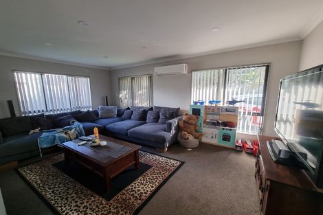 Photo of property in 59a Gloucester Road, Manurewa, Auckland, 2102