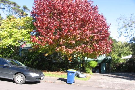 Photo of property in 51 Onedin Place, Titirangi, Auckland, 0604