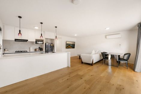 Photo of property in 43 Shortcut Road, Cromwell, 9310