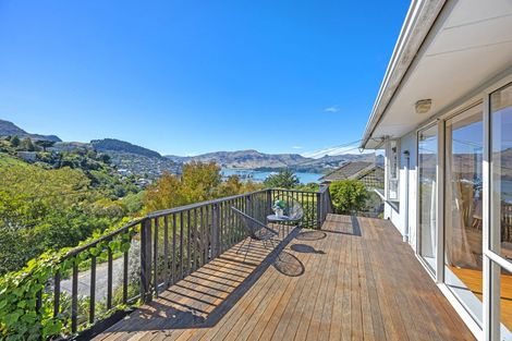 Photo of property in 19 Walkers Road, Lyttelton, 8082