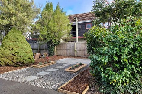 Photo of property in 2/50 Clare Road, St Albans, Christchurch, 8014
