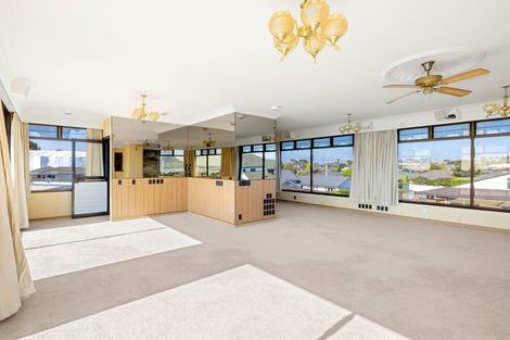 Photo of property in 100 Maxwells Road, Otumoetai, Tauranga, 3110