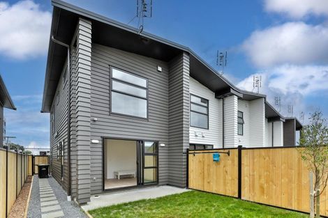 Photo of property in 150b Mcleod Road, Te Atatu South, Auckland, 0610