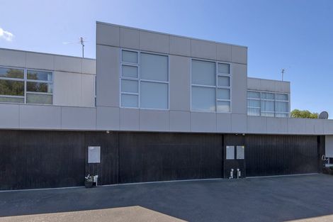 Photo of property in 12 Holly Road, St Albans, Christchurch, 8014