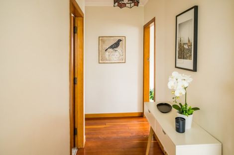 Photo of property in 163 Karepa Street, Brooklyn, Wellington, 6021