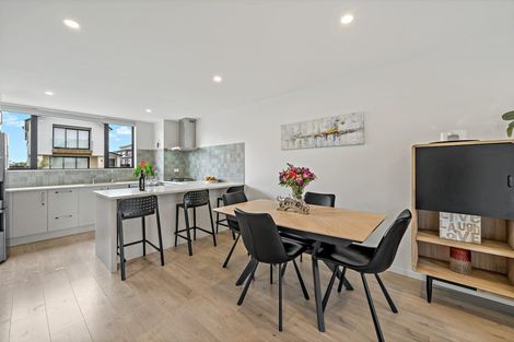 Photo of property in 14 Kearns Drive, Hobsonville, Auckland, 0616