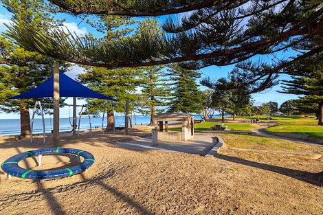 Photo of property in 236 Hibiscus Coast Highway, Orewa, 0931