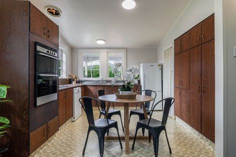 Photo of property in 350 College Street, West End, Palmerston North, 4410