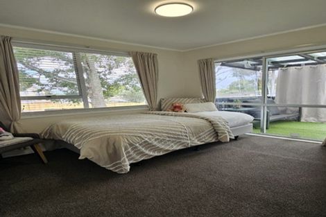 Photo of property in 30 Hyperion Drive, Randwick Park, Auckland, 2105